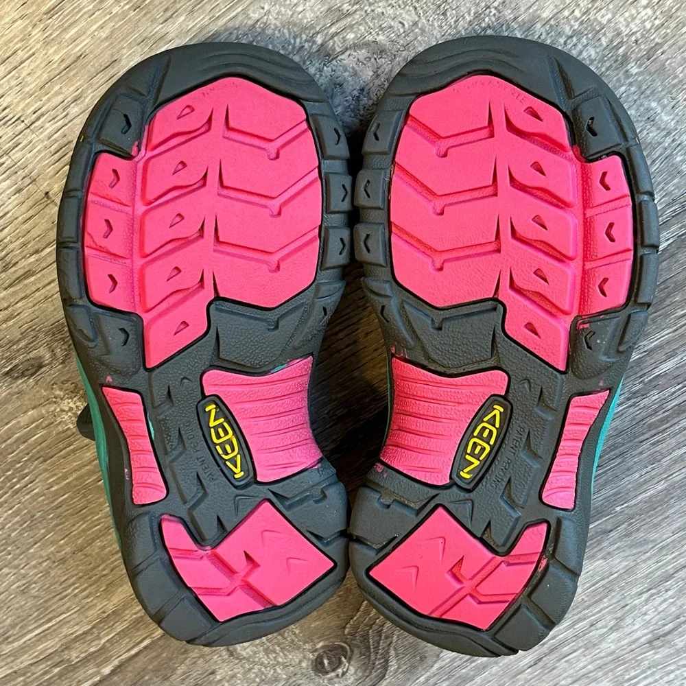 Keen Newport H2 Kids Waterproof Sandals Navy Teal Pink Size 11 US 1012296